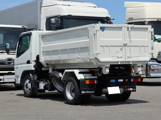 三菱 キャンター 2RG-FBAV0(2WD)の写真36
