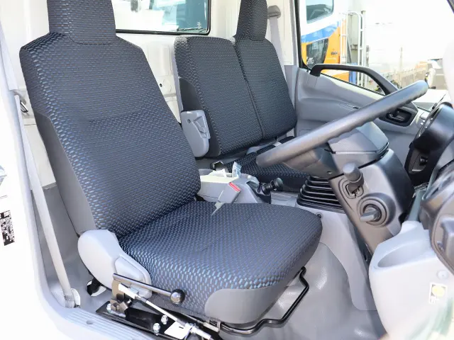 日野 デュトロ 2KG-XZU700M(2WD)の写真29