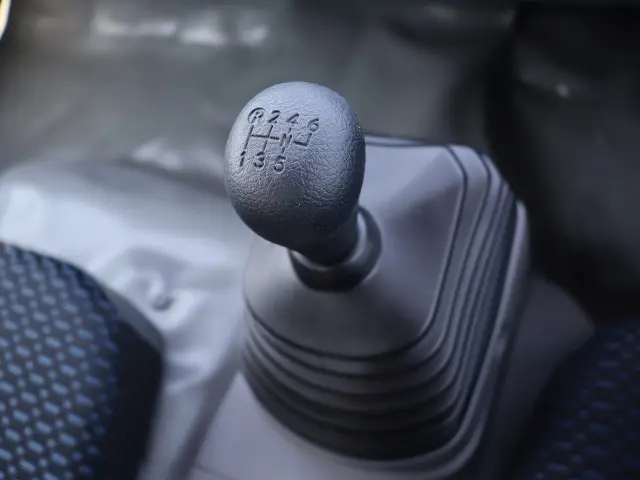 日野 デュトロ 2KG-XZU700M(2WD)の写真35