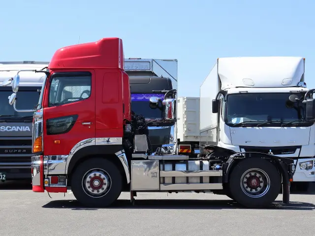 日野 プロフィア QPG-SH1EDDG(2WD)の写真4