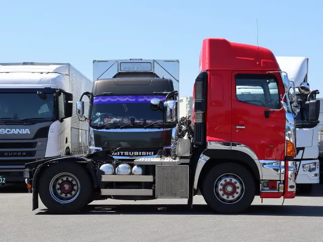 日野 プロフィア QPG-SH1EDDG(2WD)の写真5