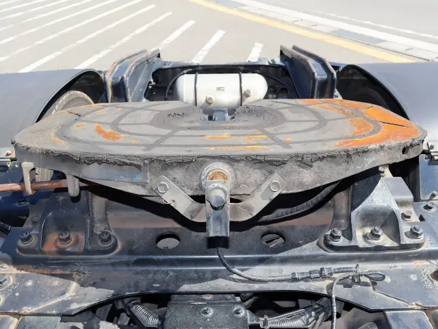 日野 プロフィア QPG-SH1EDDG(2WD)の写真16