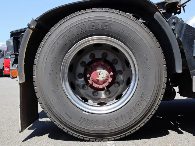 日野 プロフィア QPG-SH1EDDG(2WD)の写真39