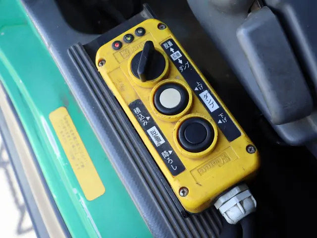 いすゞ フォワード PKG-FRR90S2(2WD)の写真12