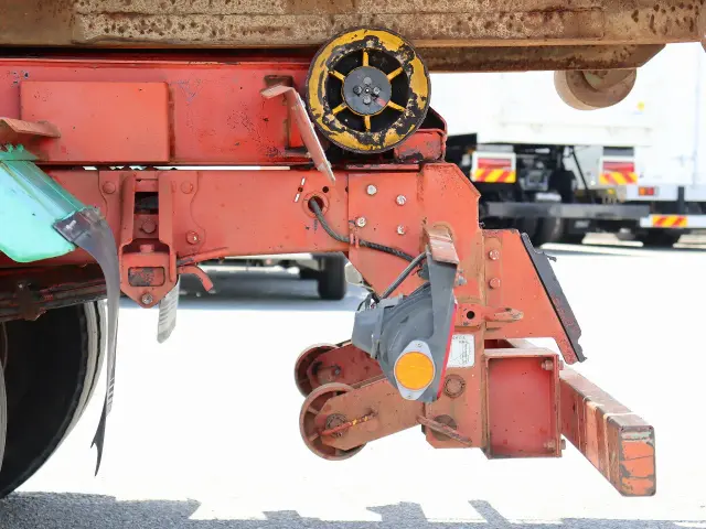 いすゞ フォワード PKG-FRR90S2(2WD)の写真21