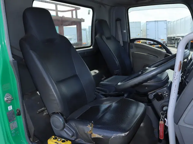 いすゞ フォワード PKG-FRR90S2(2WD)の写真29