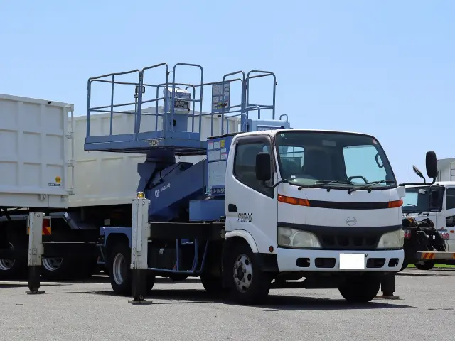 日野 デュトロ PB-XZU344M(2WD)の写真2