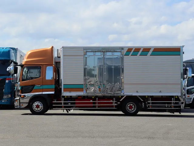 日野 レンジャー 2KG-FD2ABA(2WD)の写真4