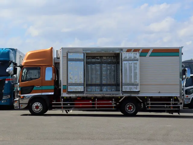 日野 レンジャー 2KG-FD2ABA(2WD)の写真5