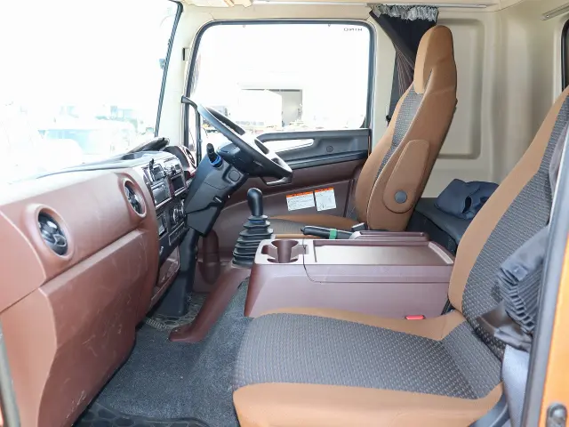 日野 レンジャー 2KG-FD2ABA(2WD)の写真31