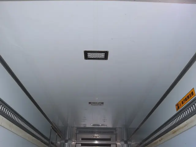 いすゞ フォワード TKG-FRR90S2(2WD)の写真11