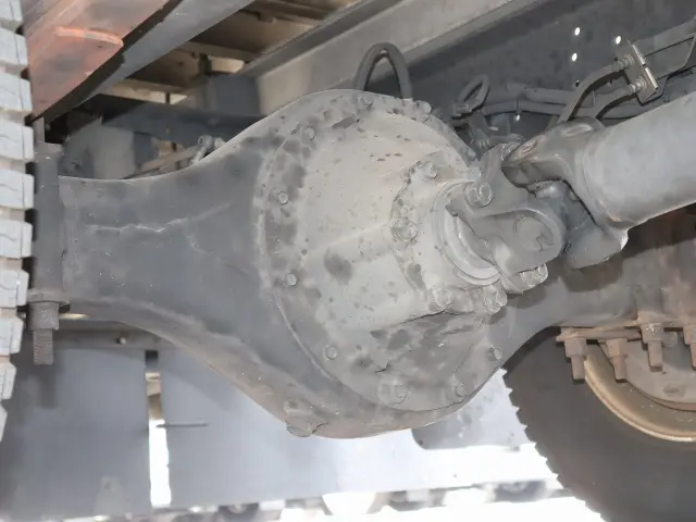 いすゞ フォワード TKG-FRR90S2(2WD)の写真28