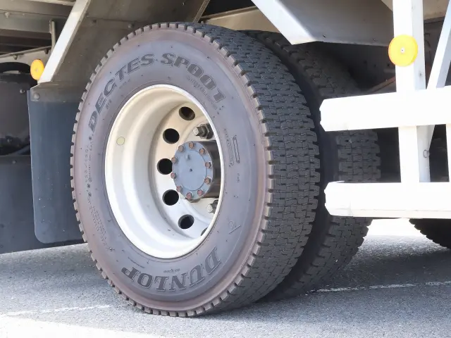 いすゞ フォワード TKG-FRR90S2(2WD)の写真43