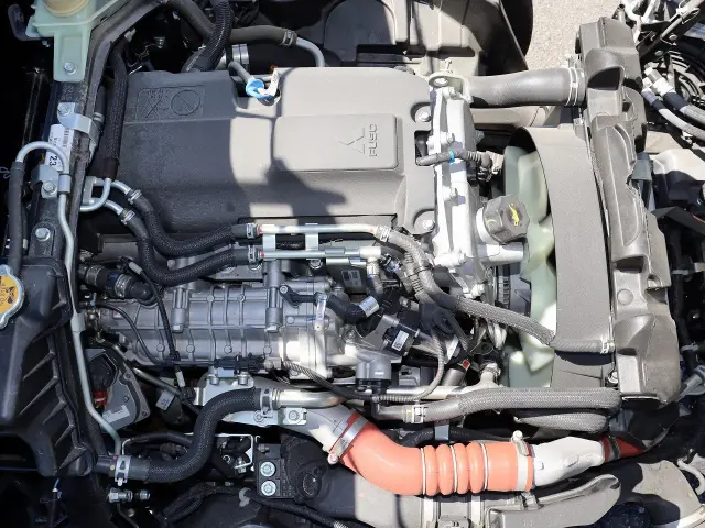 三菱 キャンター 2RG-FBAV0(2WD)の写真20