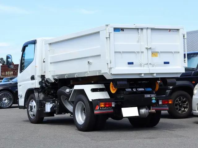 三菱 キャンター 2RG-FBAV0(2WD)の写真34