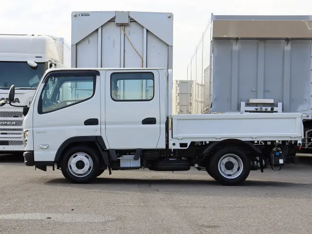 三菱 キャンター 2RG-FBA20(2WD)の写真4