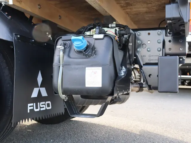 三菱 キャンター 2RG-FBA20(2WD)の写真16