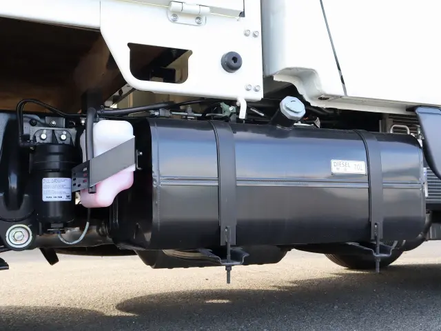 三菱 キャンター 2RG-FBA20(2WD)の写真17