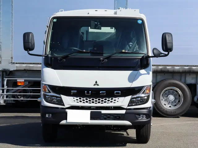三菱 キャンター 2PG-FEA80(2WD)の写真2