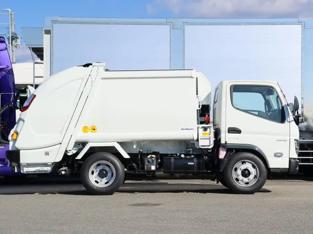 三菱 キャンター 2PG-FEA80(2WD)の写真5