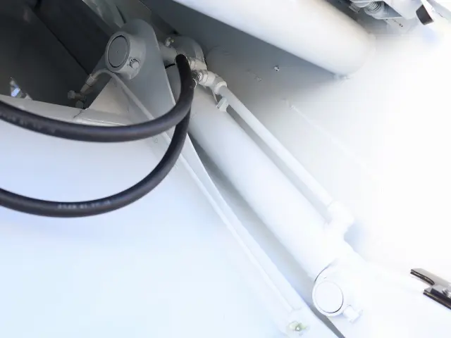 三菱 キャンター 2PG-FEA80(2WD)の写真16