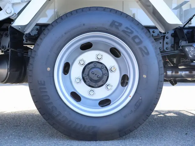 三菱 キャンター 2PG-FEA80(2WD)の写真43