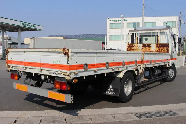 三菱 ファイター PA-FK74F(2WD)の写真3