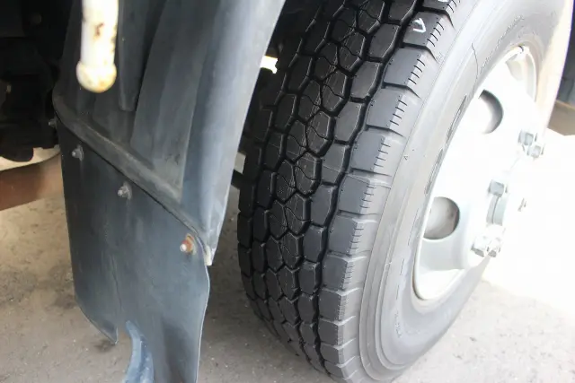 三菱 ファイター PA-FK74F(2WD)の写真14