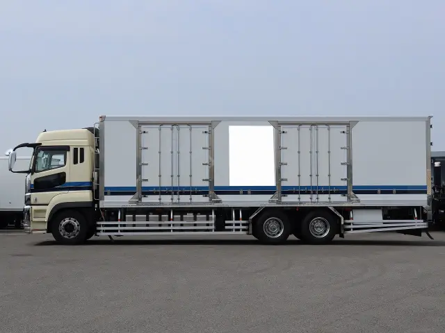 三菱 スーパーグレート 2PG-FU74HZの写真4