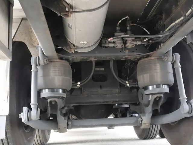 三菱 スーパーグレート 2PG-FU74HZの写真26