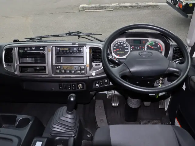 日野 レンジャー TKG-FD9JLAG(2WD)の写真31