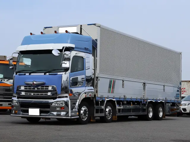 ＵＤ クオン QPG-CG5ZA(8x4)の写真1