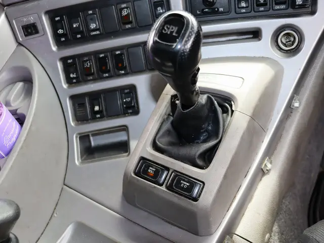 ＵＤ クオン QPG-CG5ZA(8x4)の写真35