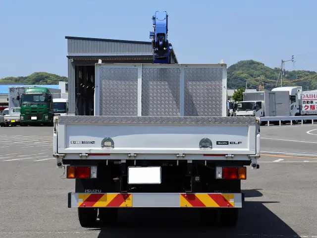 いすゞ エルフ TPG-NPR85N(2WD)の写真7