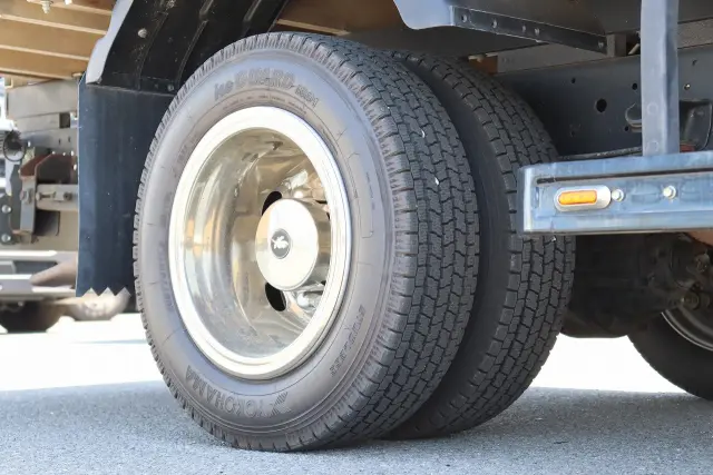 いすゞ エルフ TPG-NPR85N(2WD)の写真38