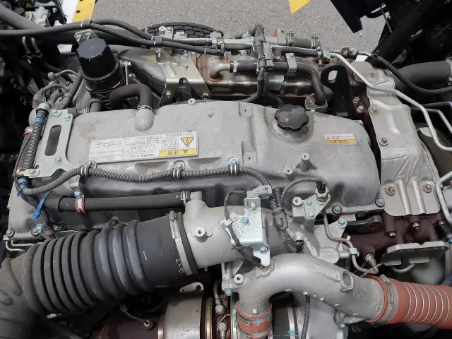 いすゞ ギガ 2PG-CYJ77D(8x4)の写真30