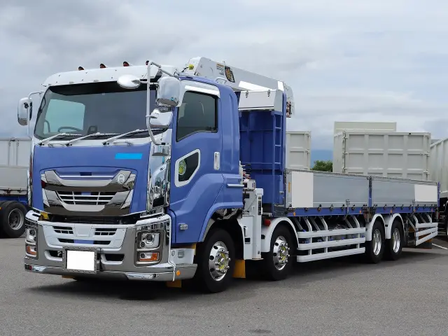 いすゞ ギガ 2PG-CYJ77D(8x4)の写真42