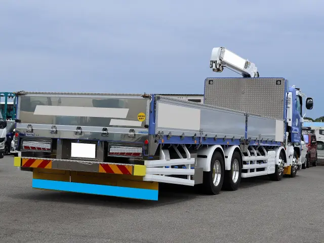 いすゞ ギガ 2PG-CYJ77D(8x4)の写真44