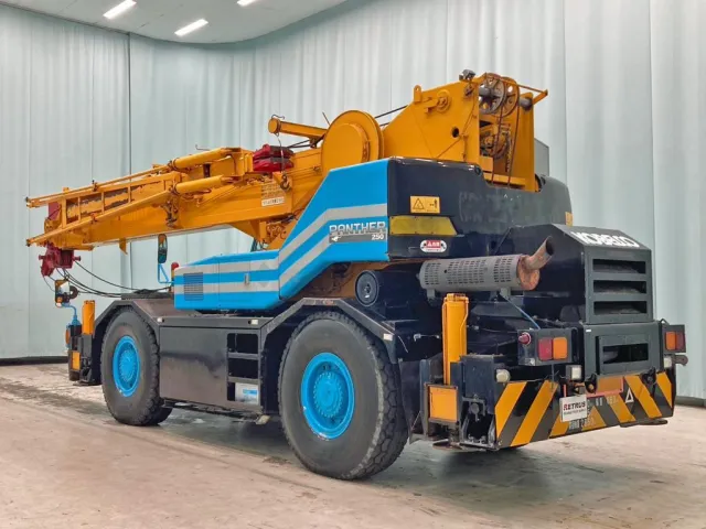 コベルコ  EZ03の写真3