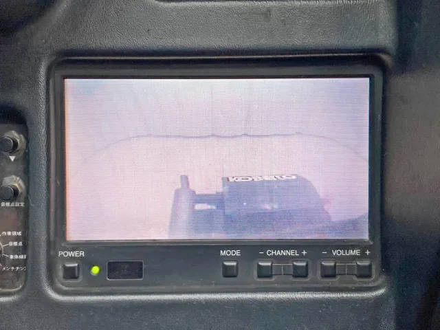 液晶バックモニター付きです。|コベルコ  EZ03の写真16