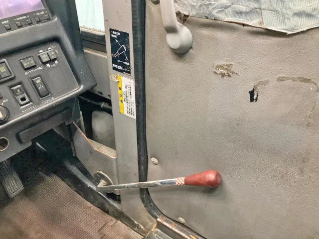 乗降遮断レバーです。|コベルコ  EZ03の写真22