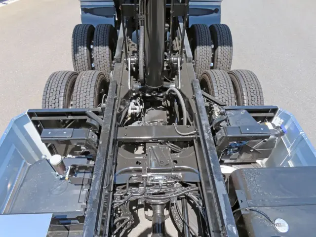 日野 プロフィア 2DG-FS1AGE(6x4)の写真10