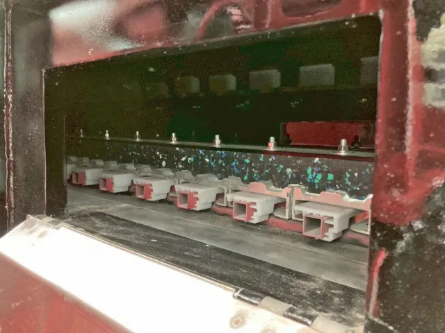 助手席側小窓を開いた状態です。|三菱 スーパーグレート 2KG-FS70HZの写真24