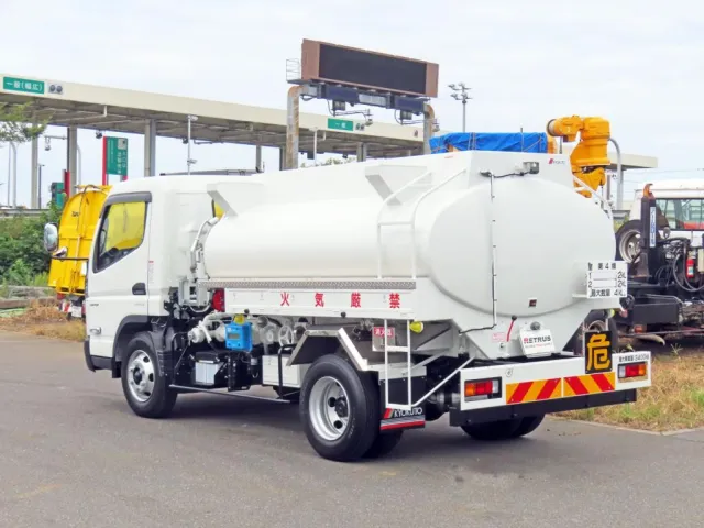 三菱 キャンター 2PG-FEB90(2WD)の写真3