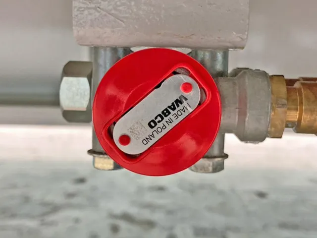 駐車ブレーキです。|トレクス  PLR430CPの写真21