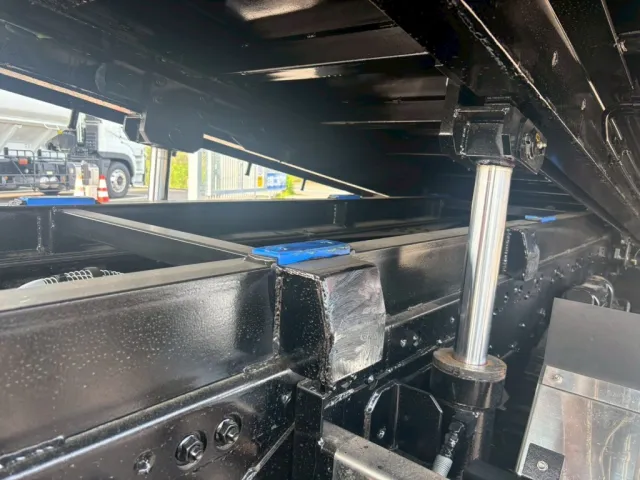 三菱 スーパーグレート 2KG-FS70HZの写真15