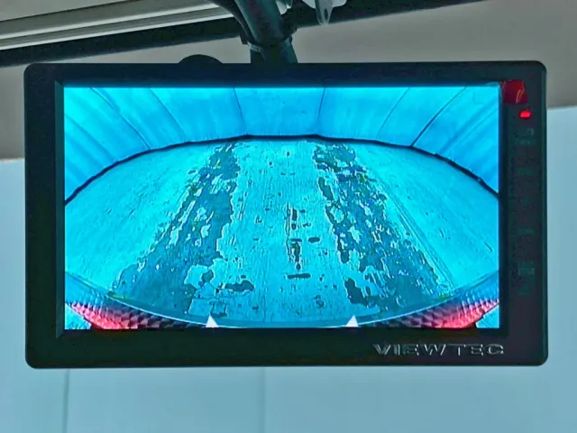 液晶バックモニター付きです。|日野 プロフィア 2DG-FS1AHEの写真35