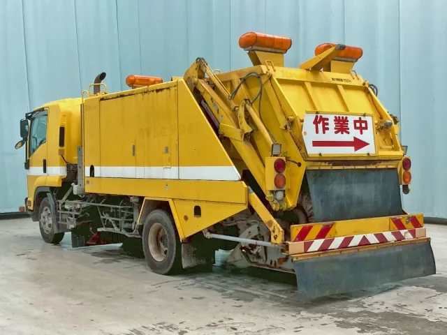 いすゞ フォワード TKG-FRR90T2改(2WD)の写真3