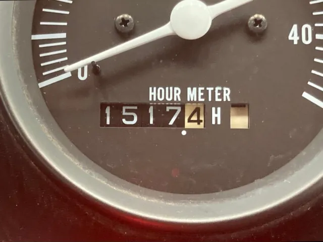 アワメーターです。|いすゞ フォワード TKG-FRR90T2改(2WD)の写真46