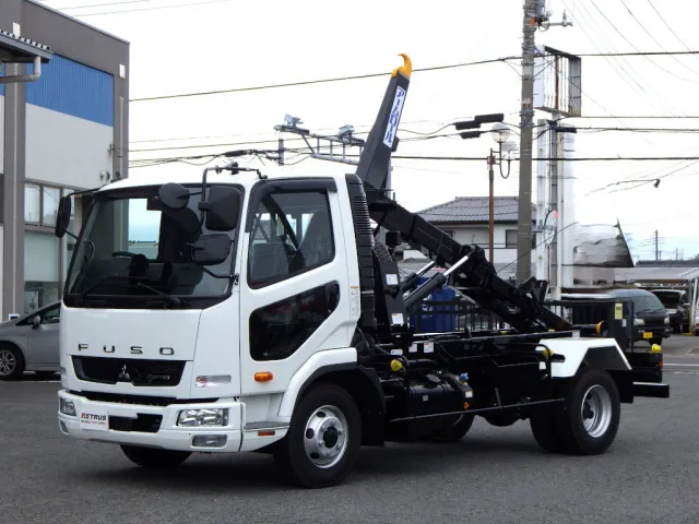 三菱 ファイター 2KG-FK72F(2WD)の写真1